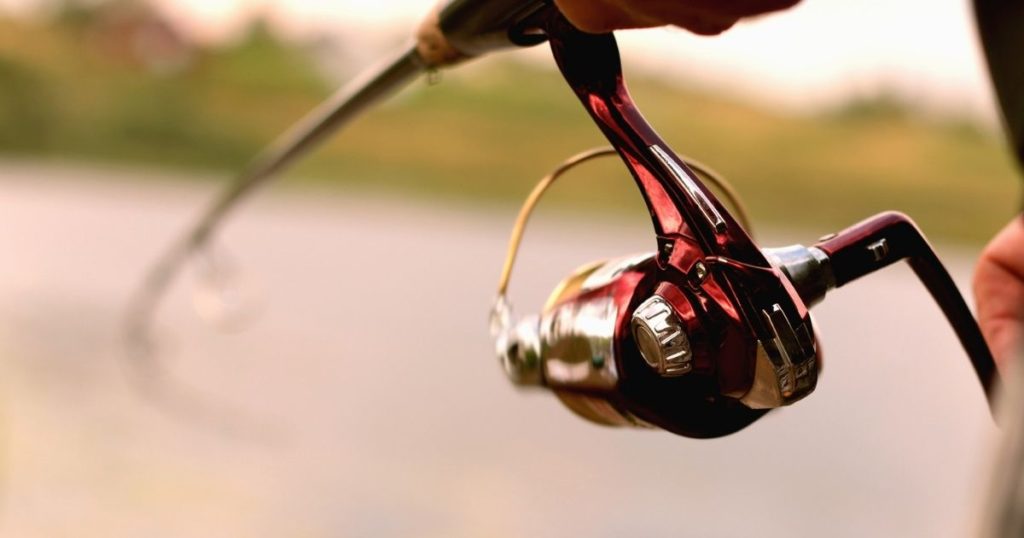 angler drop shot fishing with the best rod and reel